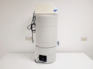 Thumbnail image of Millipore Elix Essential 10 UV Water Purification System w/ 60 Litre Tank Lab