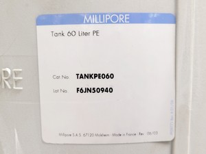 Thumbnail image of Millipore Elix Essential 10 UV Water Purification System w/ 60 Litre Tank Lab