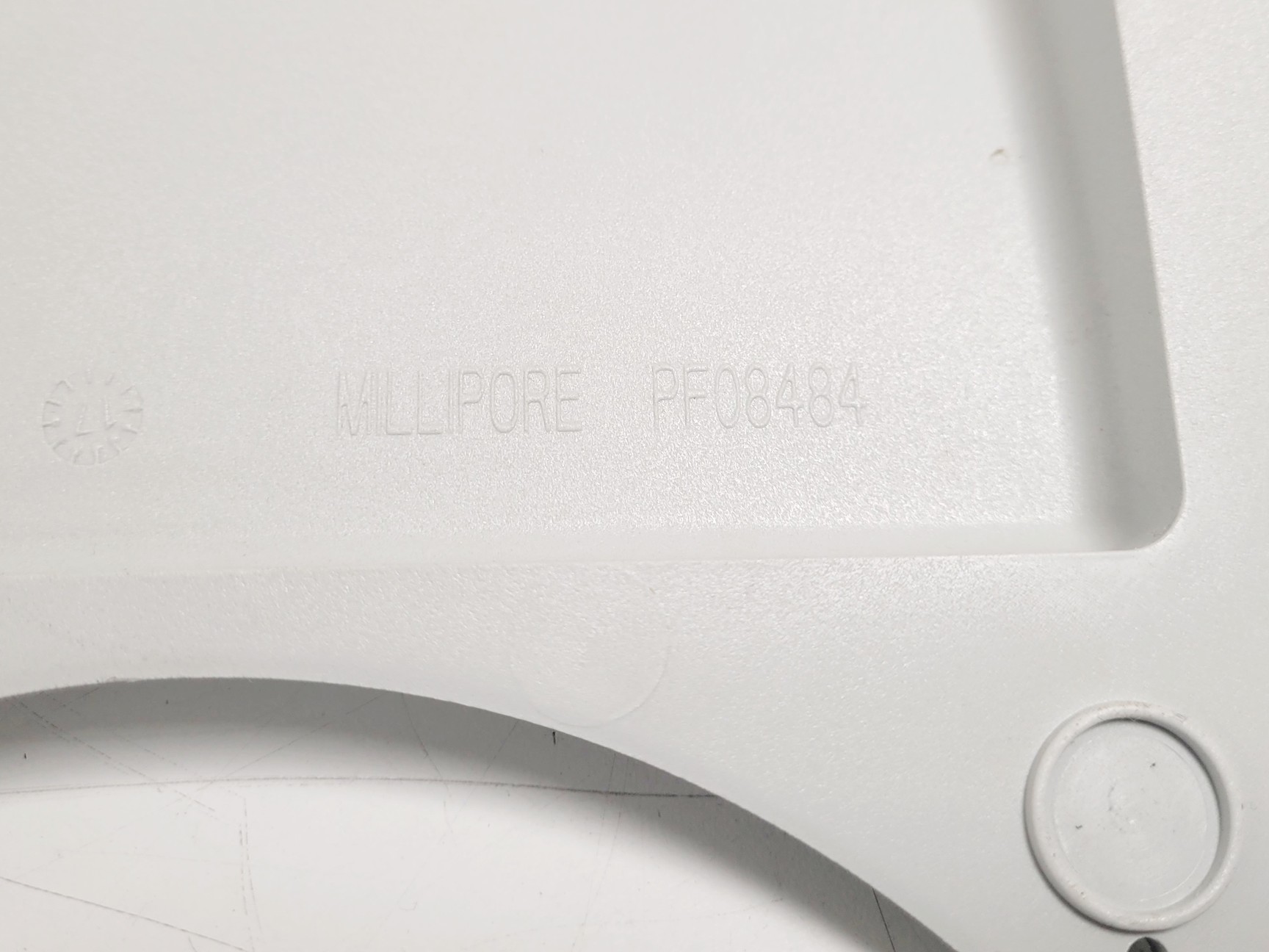 Image of Millipore Elix Essential 10 UV Water Purification System w/ 60 Litre Tank Lab