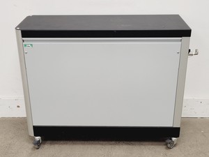 Thumbnail image of Parker Balston 3848 NitroFlow Lab Nitrogen Generator (2017) Lab