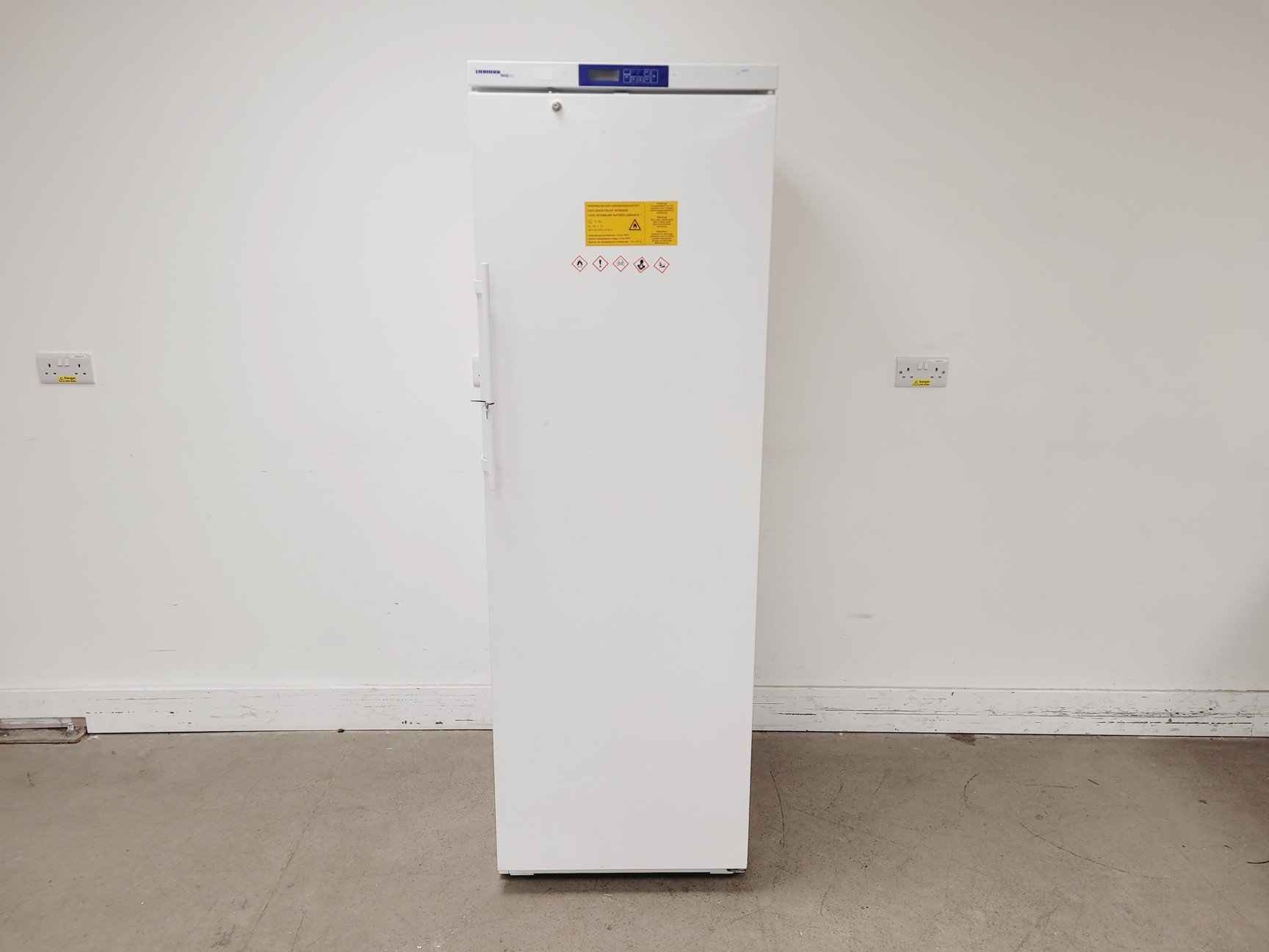 Image of Liebherr Mediline LKEXV 3910 Laboratory Refrigerator