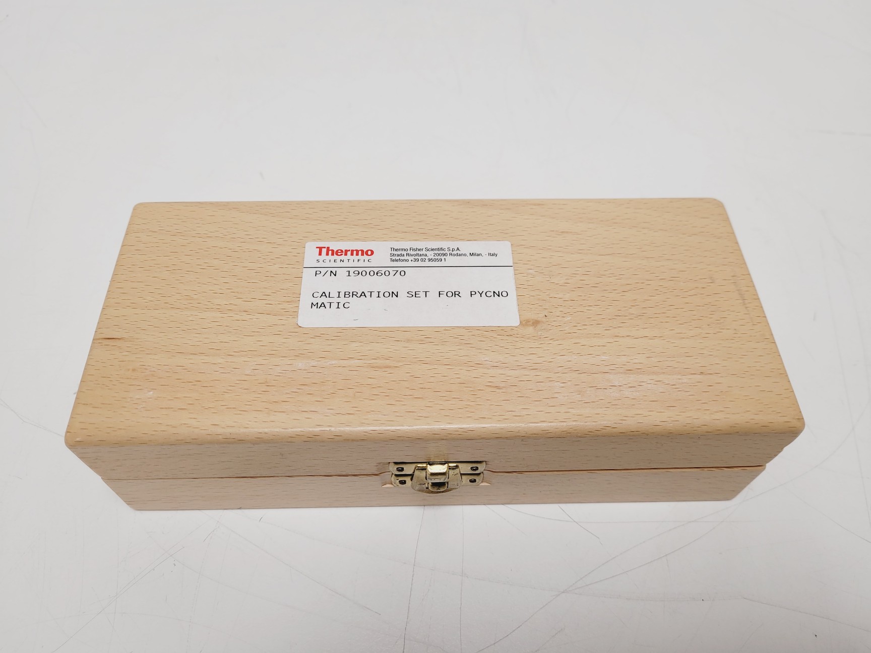 Image of Thermo Scientific Pycnomatic ATC Pycnometer w/ Calibration Kit Lab