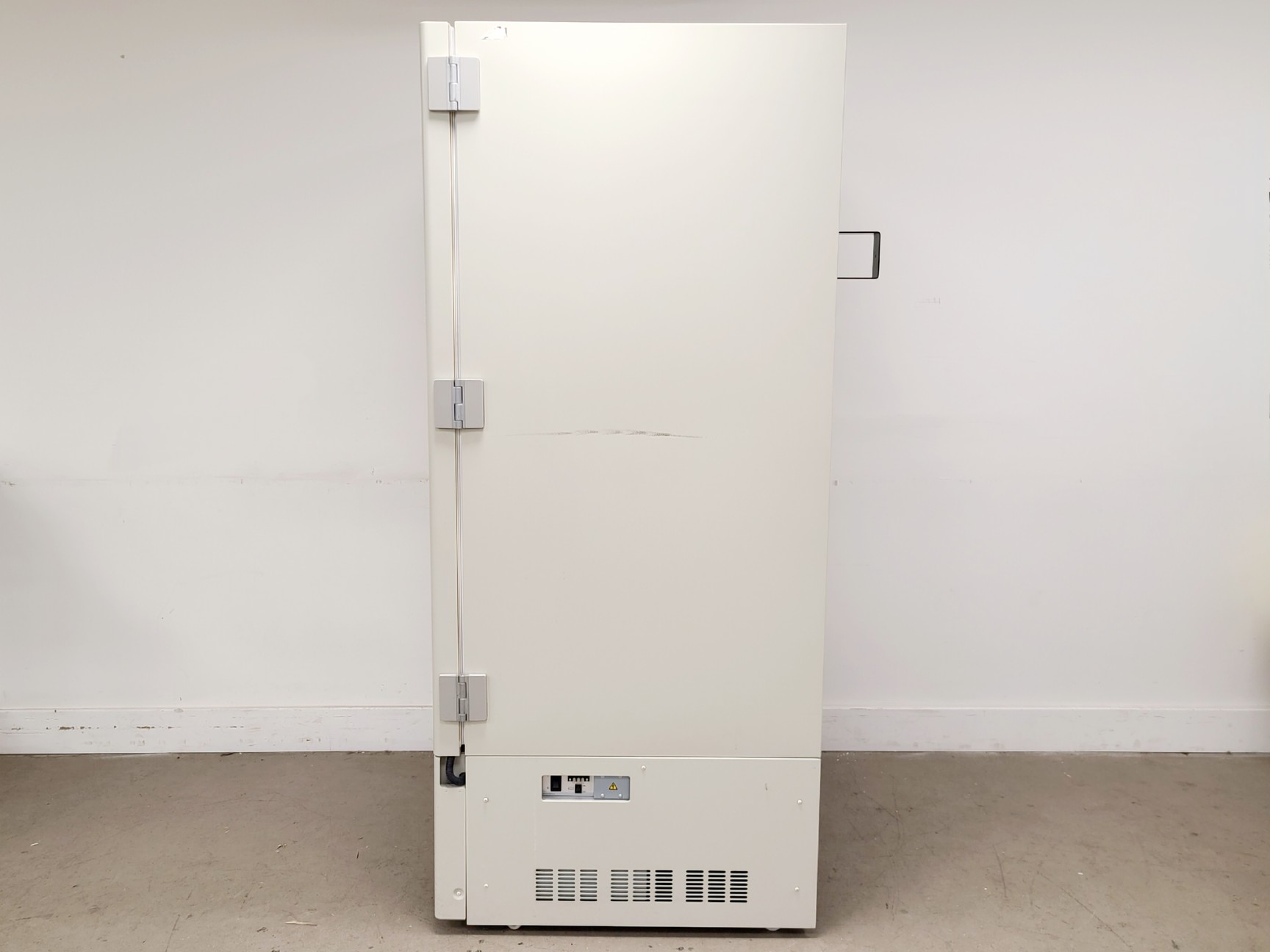 Image of Panasonic KM-DU73Y1E Ultra-Low Temperature Freezer