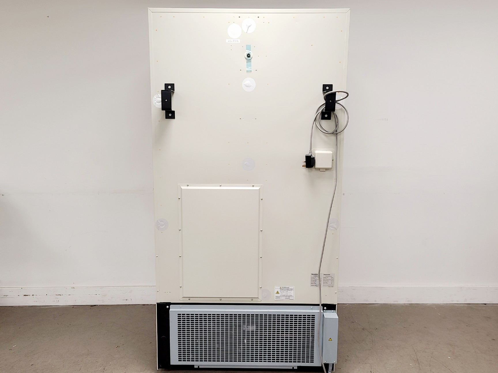 Image of Panasonic KM-DU73Y1E Ultra-Low Temperature Freezer