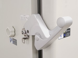 Thumbnail image of Panasonic KM-DU73Y1E Ultra-Low Temperature Freezer