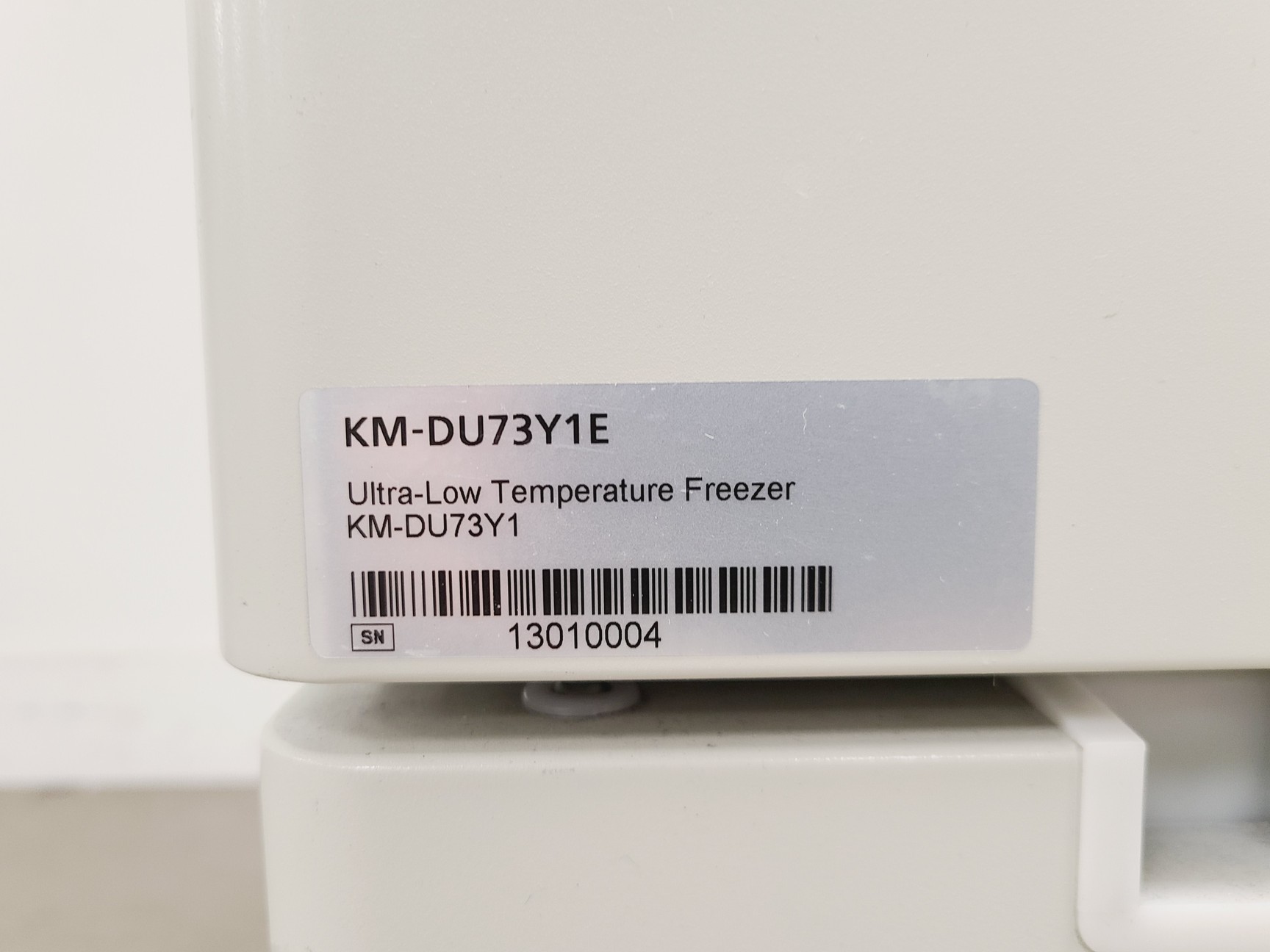 Image of Panasonic KM-DU73Y1E Ultra-Low Temperature Freezer