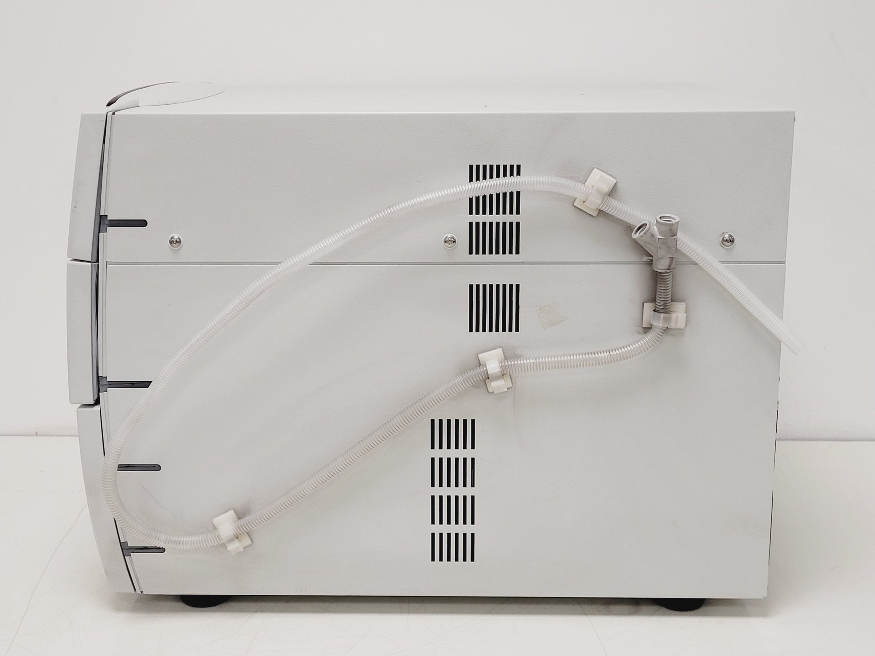 Image of Thermo Scientific Dionex ICS-5000 Ion Chromatography System, AS-AP, DP-5 Lab