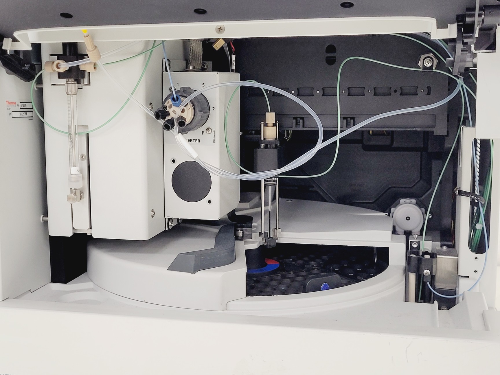 Image of Thermo Scientific Dionex ICS-5000 Ion Chromatography System, AS-AP, DP-5 Lab