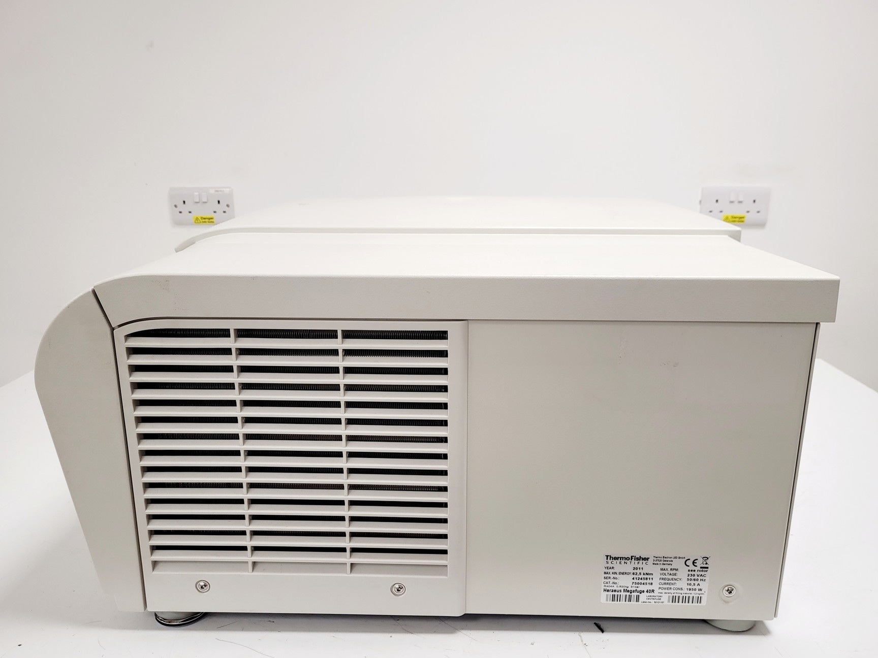 Image of Thermo Fisher Scientific Heraeus Megafuge 40R Benchtop Centrifuge