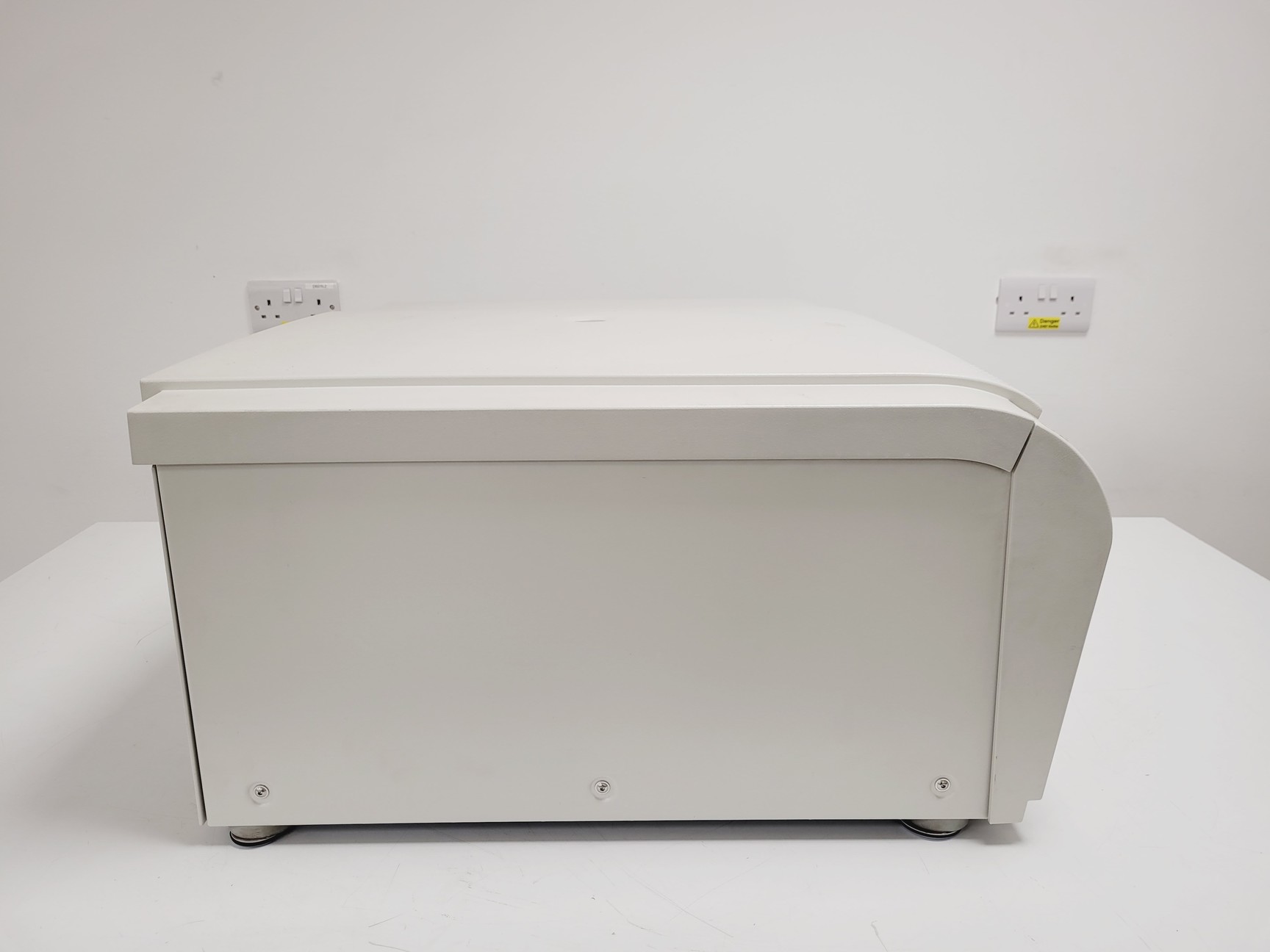 Image of Thermo Fisher Scientific Heraeus Megafuge 40R Benchtop Centrifuge