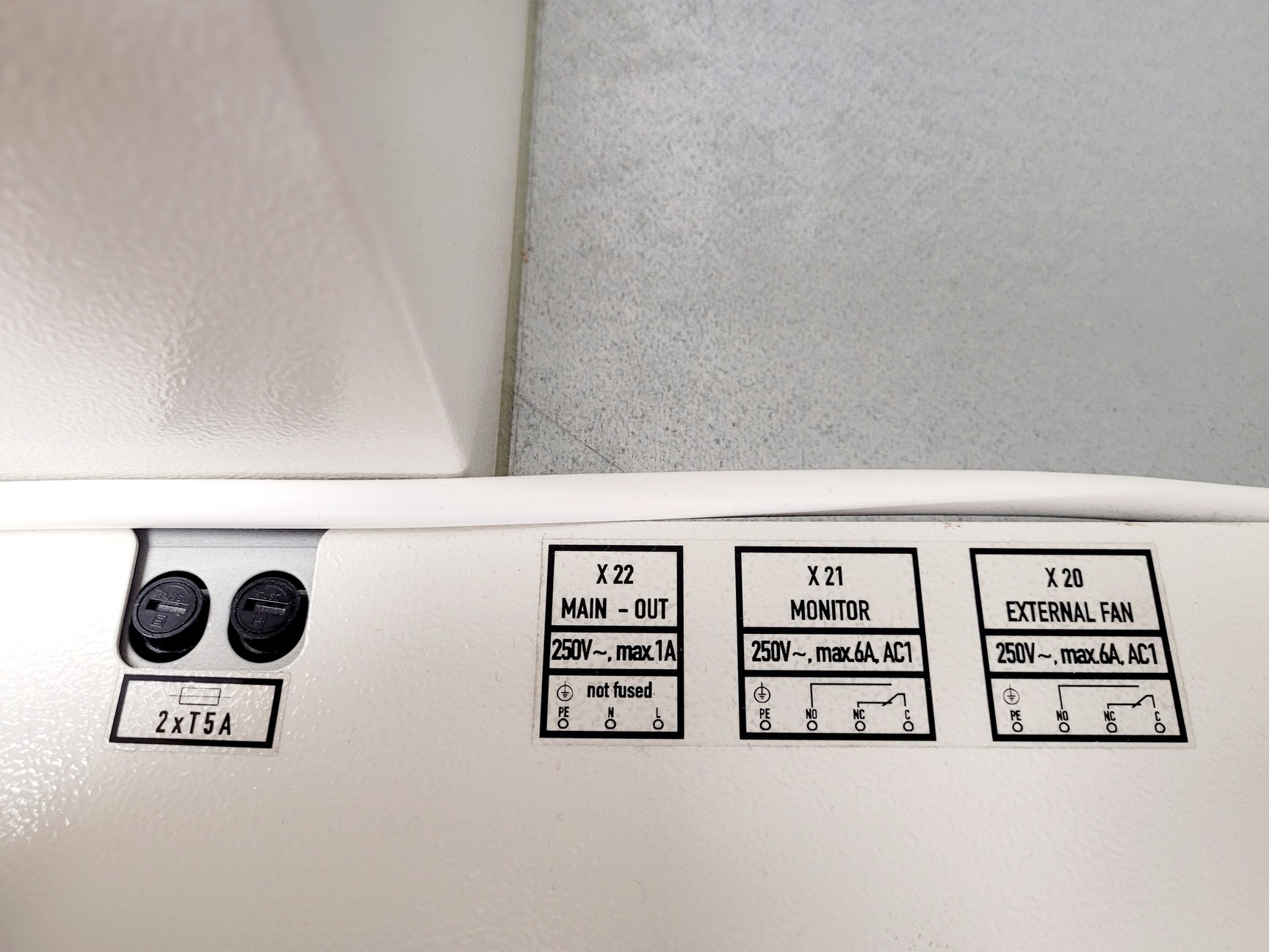Image of Thermo Scientific MSC-Advantage MSC 1.2 Class 2 Microbiological Safety Cabinet 