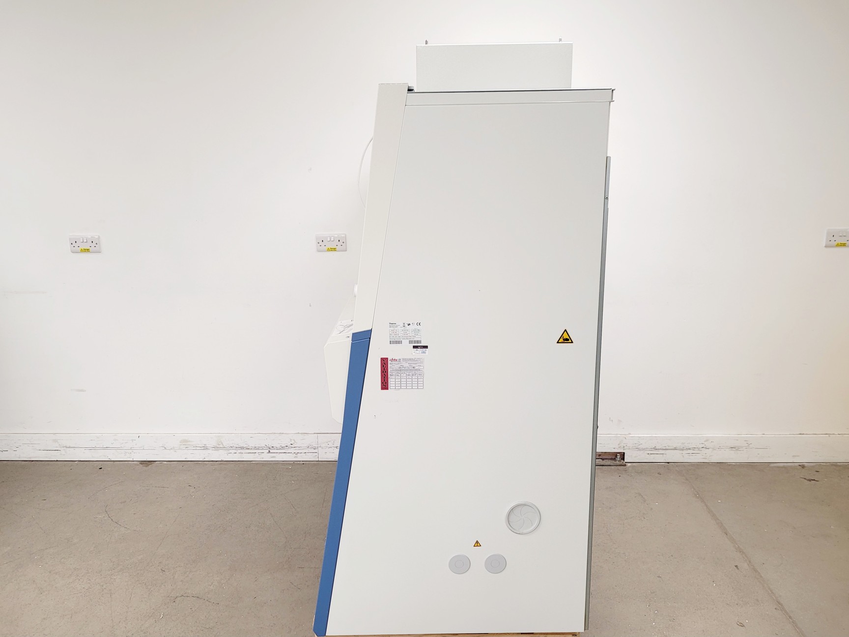 Image of Thermo Scientific MSC-Advantage MSC 1.2 Class 2 Microbiological Safety Cabinet