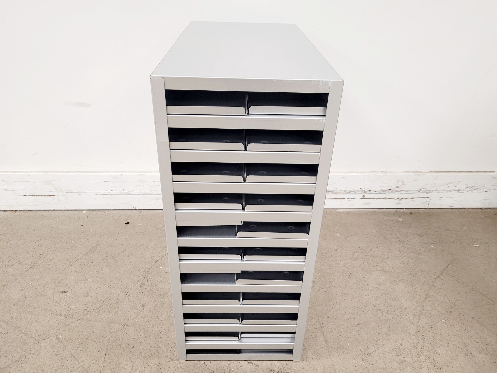 Image of Job Lot of 37 x Freezer Racking Various Sizes