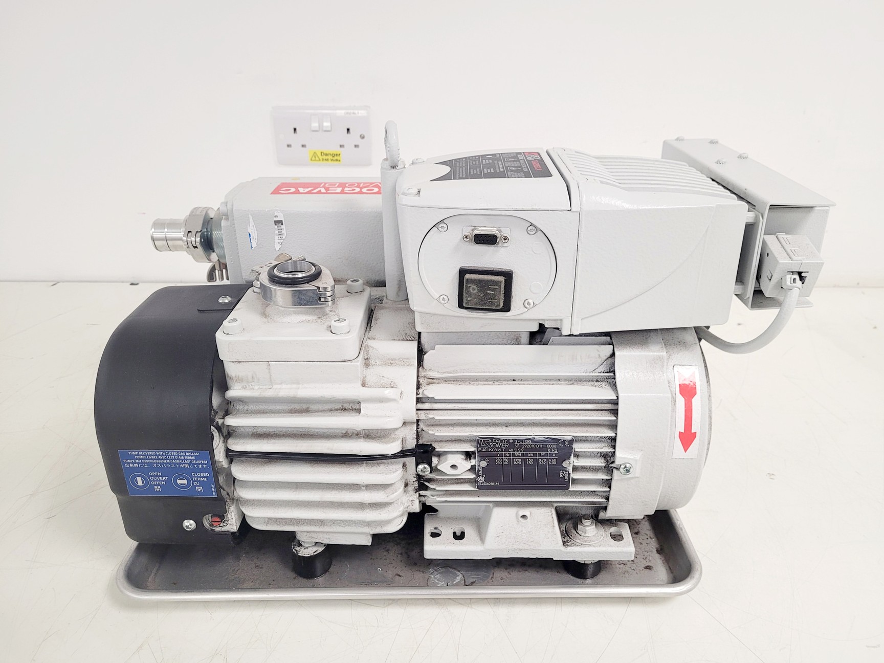 Image of PerkinElmer NexION 300Q ICP-MS with S10 Autosampler, WhisperCool Chiller & SV40B