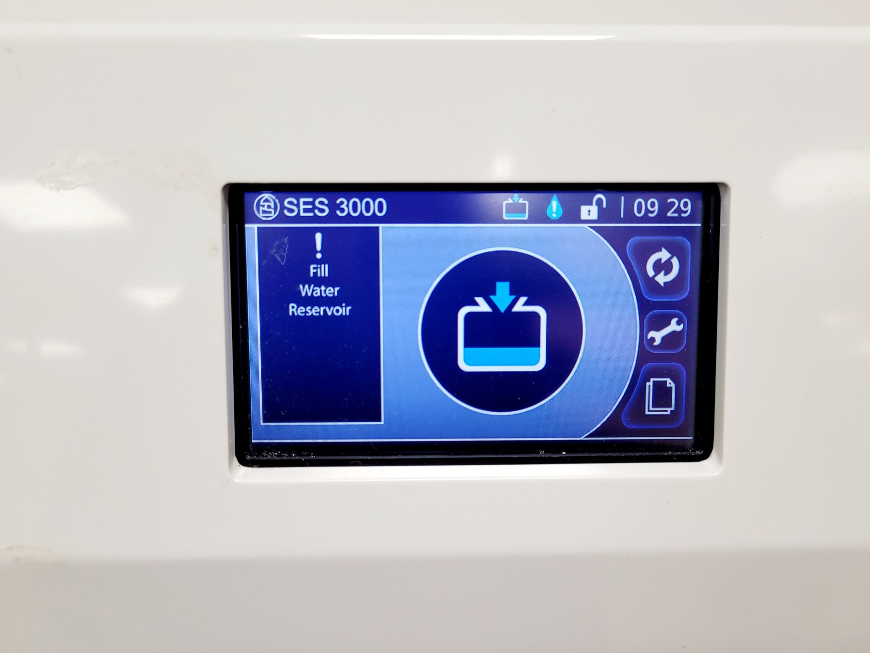 Image of Eschmann Little Sister SES 3000B Vacuum Autoclave Lab