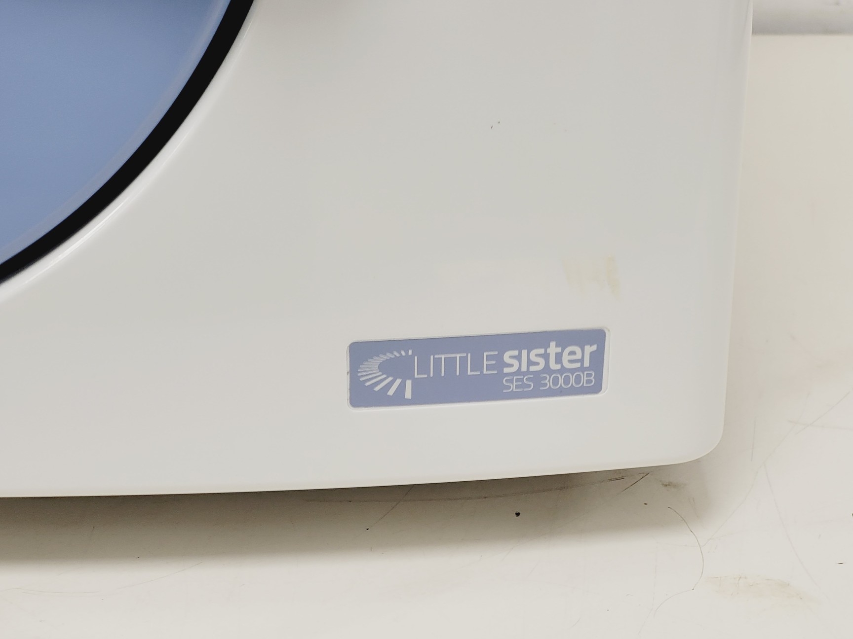 Image of Eschmann Little Sister SES 3000B Vacuum Autoclave Lab