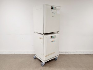 Image of Kendro Heraeus HERAcell CO2 Incubator Double Stack