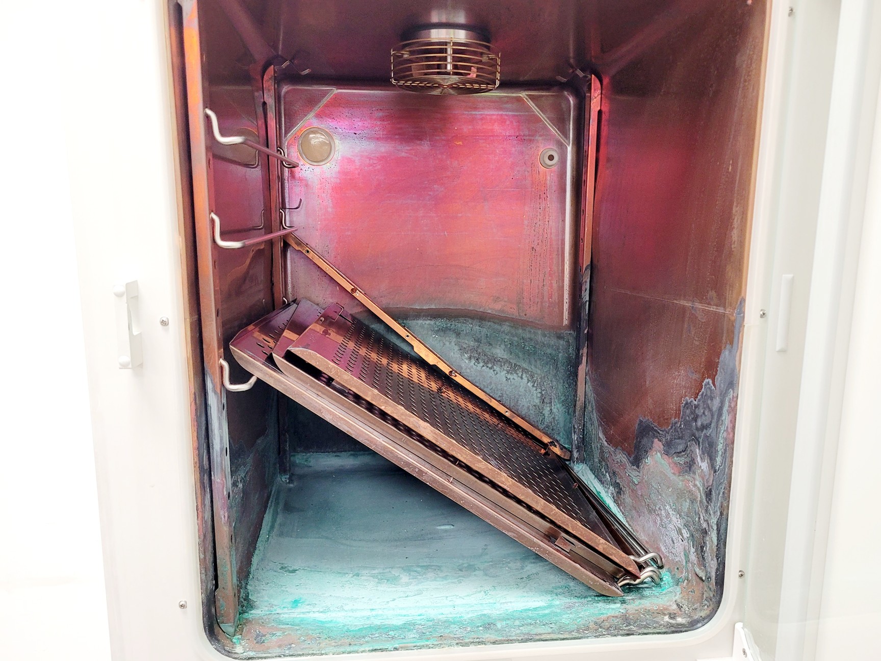 Image of Kendro Heraeus HERAcell CO2 Incubator Double Stack