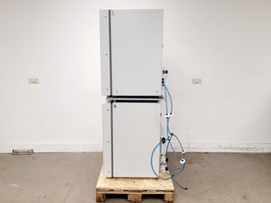 Thumbnail image of New Brunswick Galaxy 170R CO2 Incubator Double Stack Lab