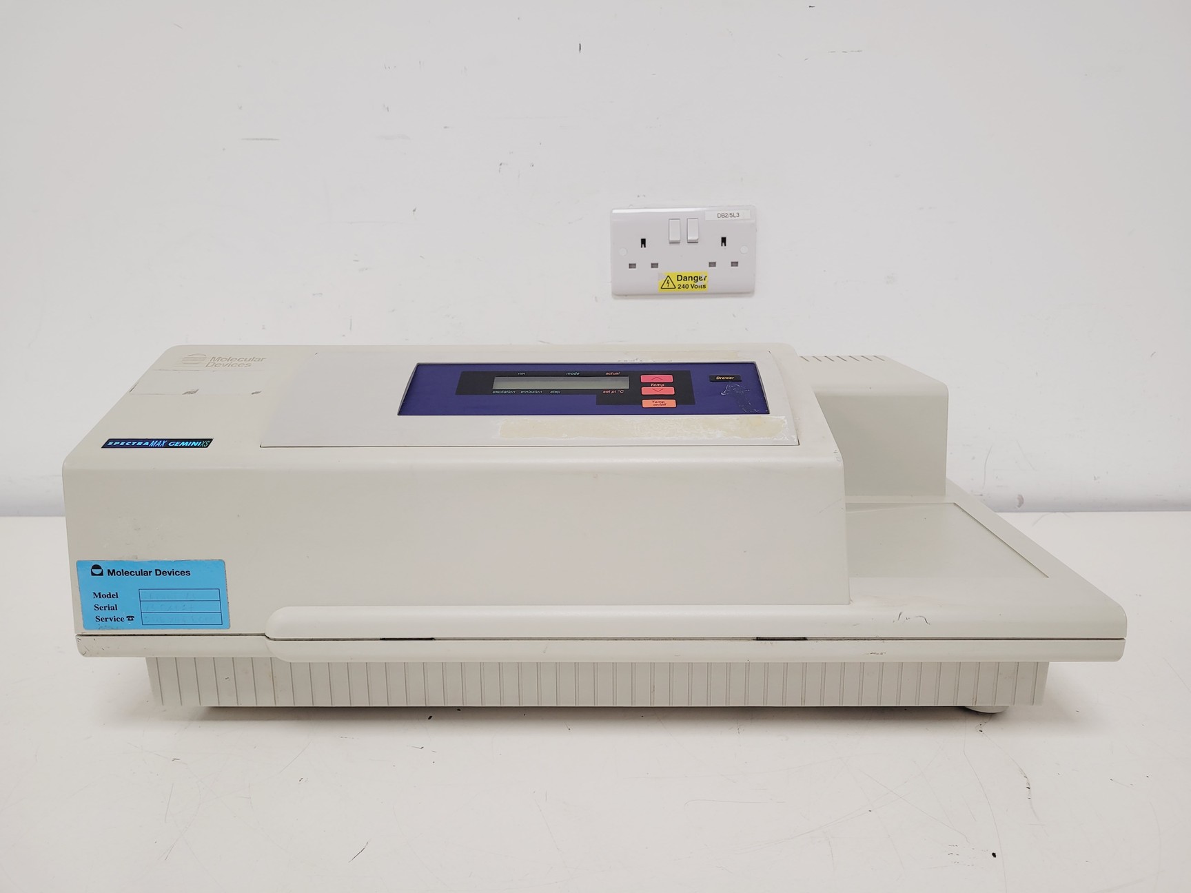 Image of Molecular Devices Spectra Max Gemini XS Microplate Reader