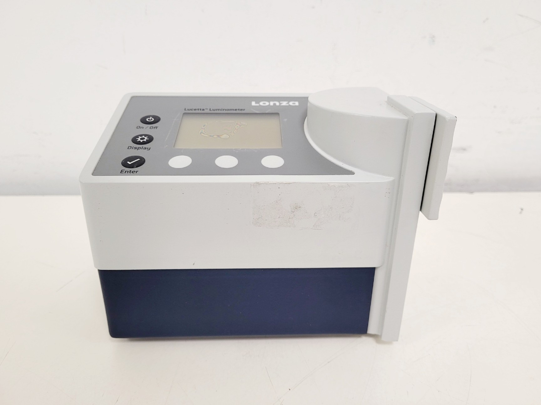 Image of Lonza Lucetta Luminometer Lab