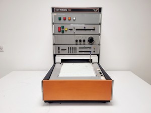 Thumbnail image of Instron 1122 Universal Testing Machine w/ 3x Load Cells, Accessories 