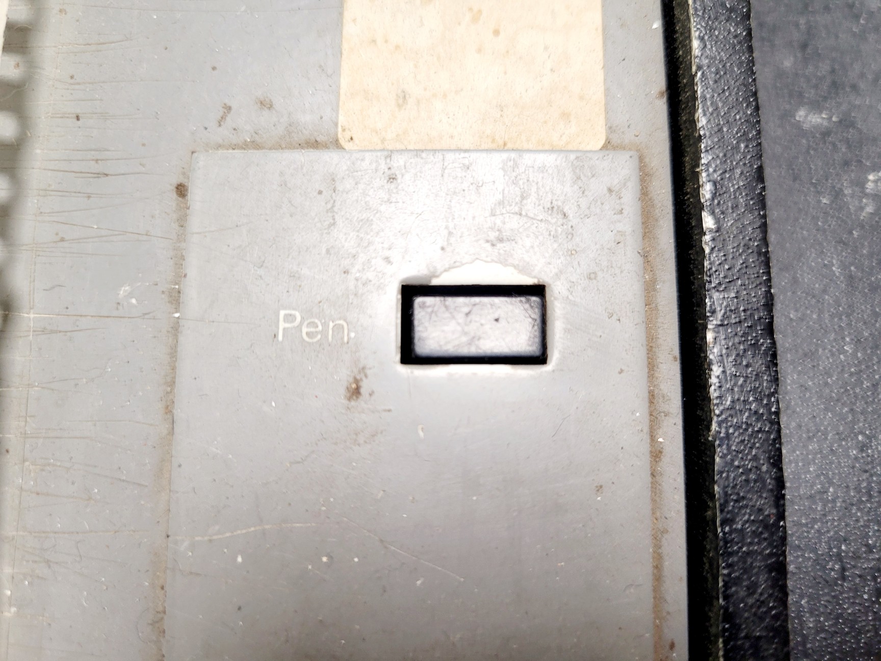 Image of Instron 1122 Universal Testing Machine w/ 3x Load Cells, Accessories 