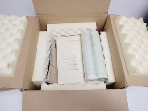 Thumbnail image of Instron 1122 Universal Testing Machine w/ 3x Load Cells, Accessories 
