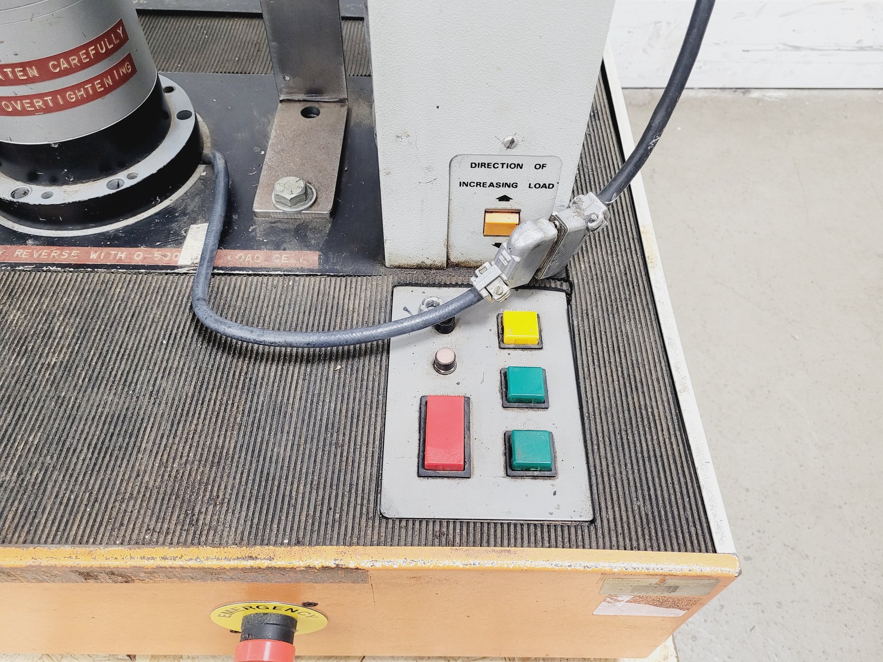 Image of Instron 1122 Universal Testing Machine w/ 3x Load Cells, Accessories 