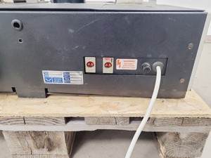 Thumbnail image of Instron 1122 Universal Testing Machine w/ 3x Load Cells, Accessories 