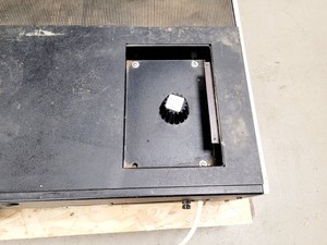 Thumbnail image of Instron 1122 Universal Testing Machine w/ 3x Load Cells, Accessories 
