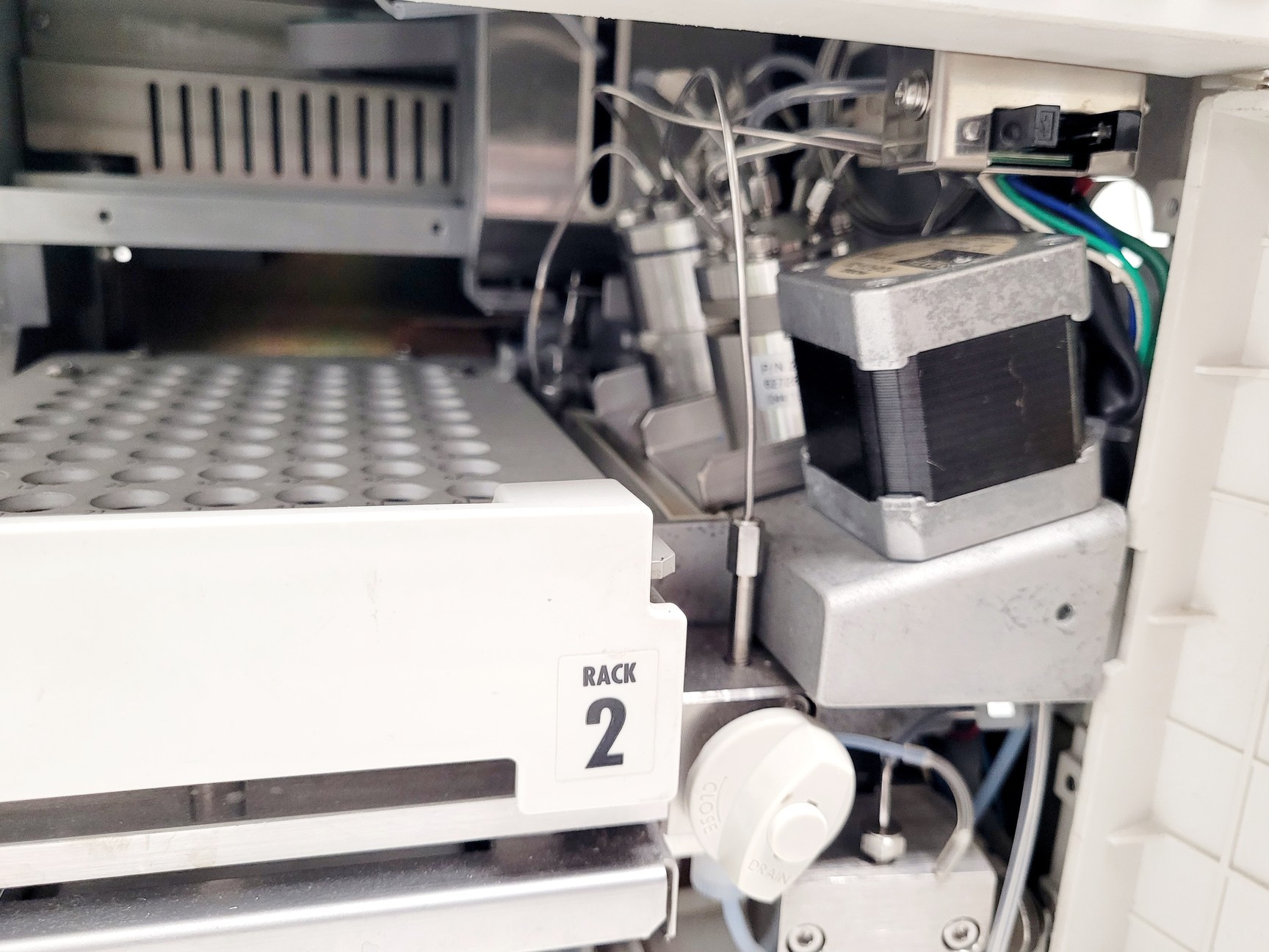 Image of Shimadzu HPLC System w/ LC-10AD Pump, SPD-10A UV Detector, CTO-10AC Oven & DGU-1