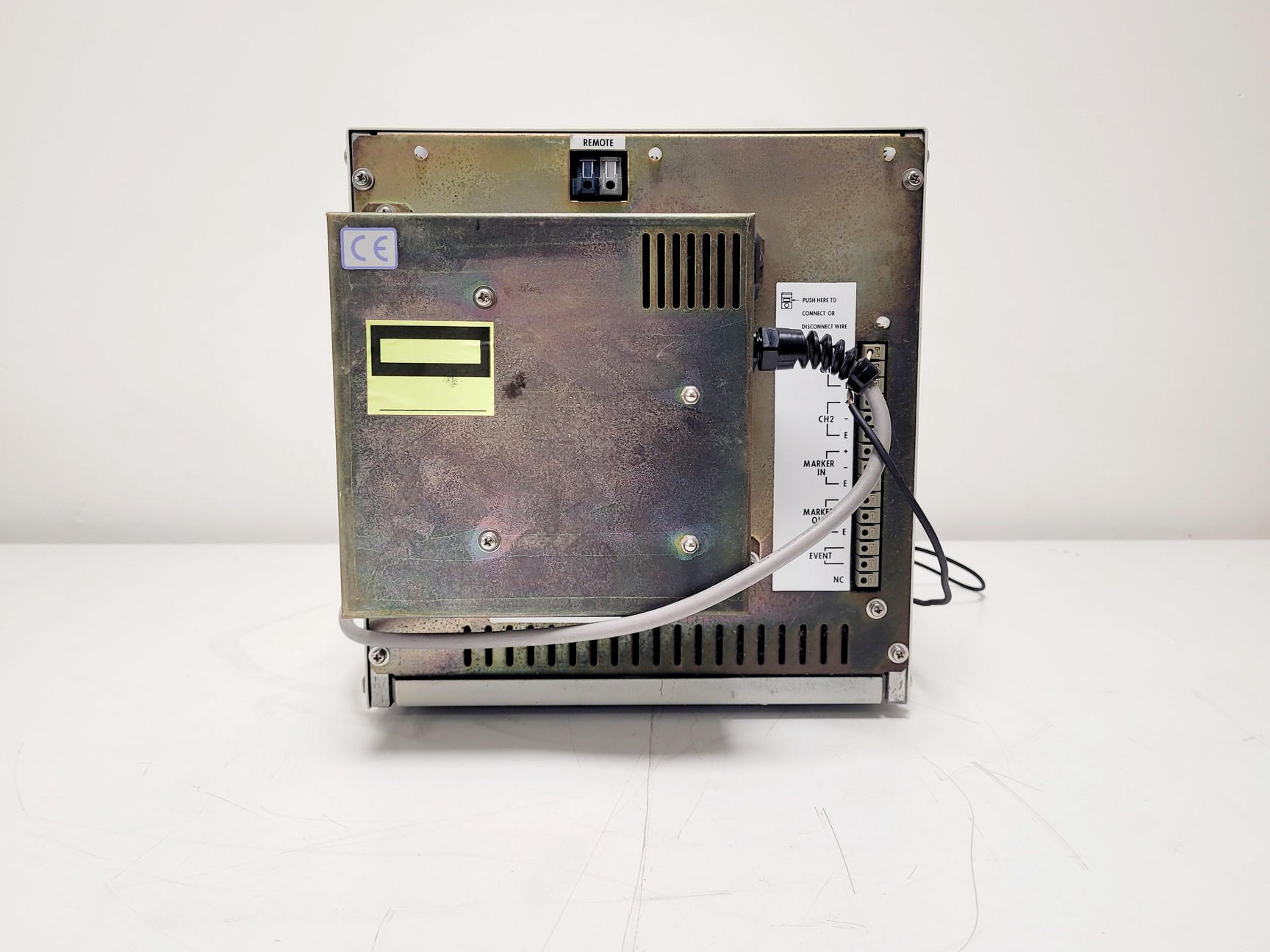 Image of Shimadzu HPLC System w/ LC-10AD Pump, SPD-10A UV Detector, CTO-10AC Oven & DGU-1