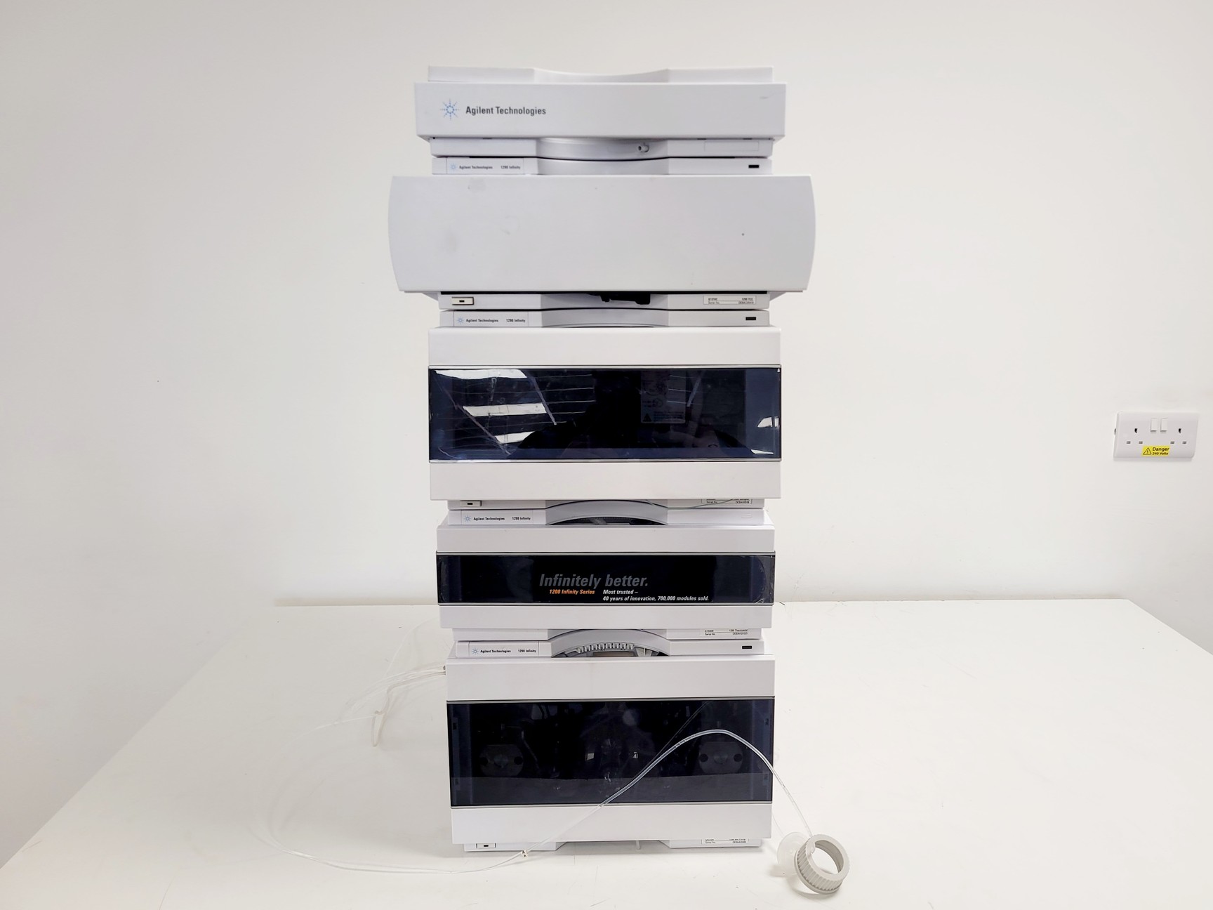 Image of Agilent 6540 UHD Accurate-Mass Q-TOF LC/MS w/ 1200 Infinity Series HPLC