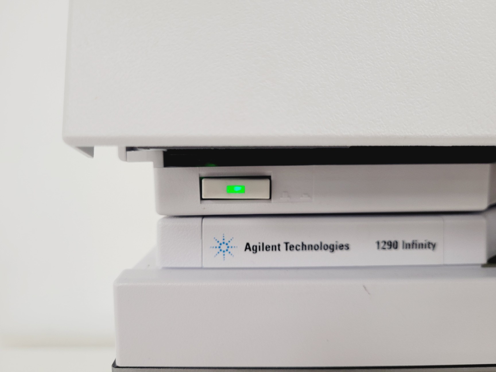 Image of Agilent 6540 UHD Accurate-Mass Q-TOF LC/MS w/ 1200 Infinity Series HPLC