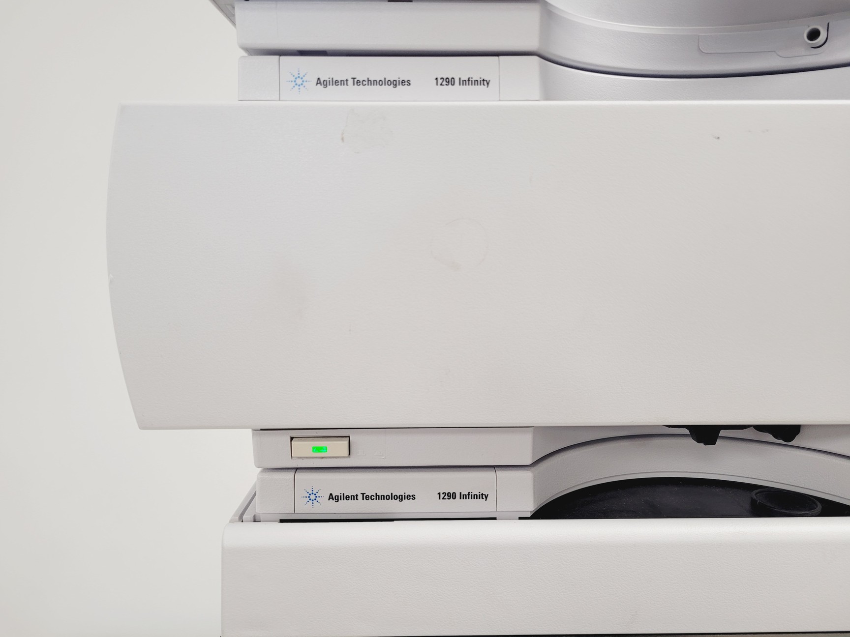 Image of Agilent 6540 UHD Accurate-Mass Q-TOF LC/MS w/ 1200 Infinity Series HPLC