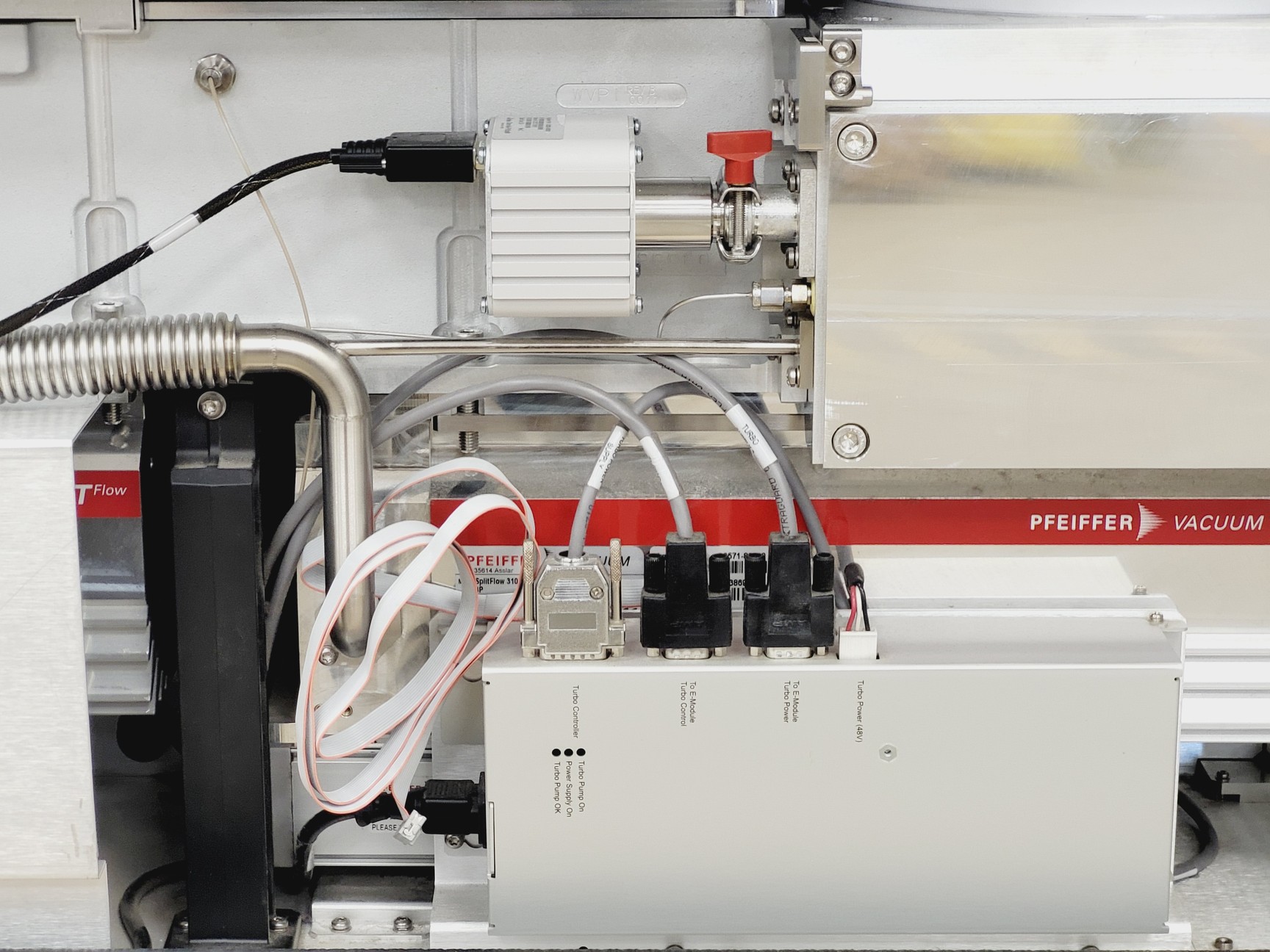 Image of Agilent 6540 UHD Accurate-Mass Q-TOF LC/MS w/ 1200 Infinity Series HPLC