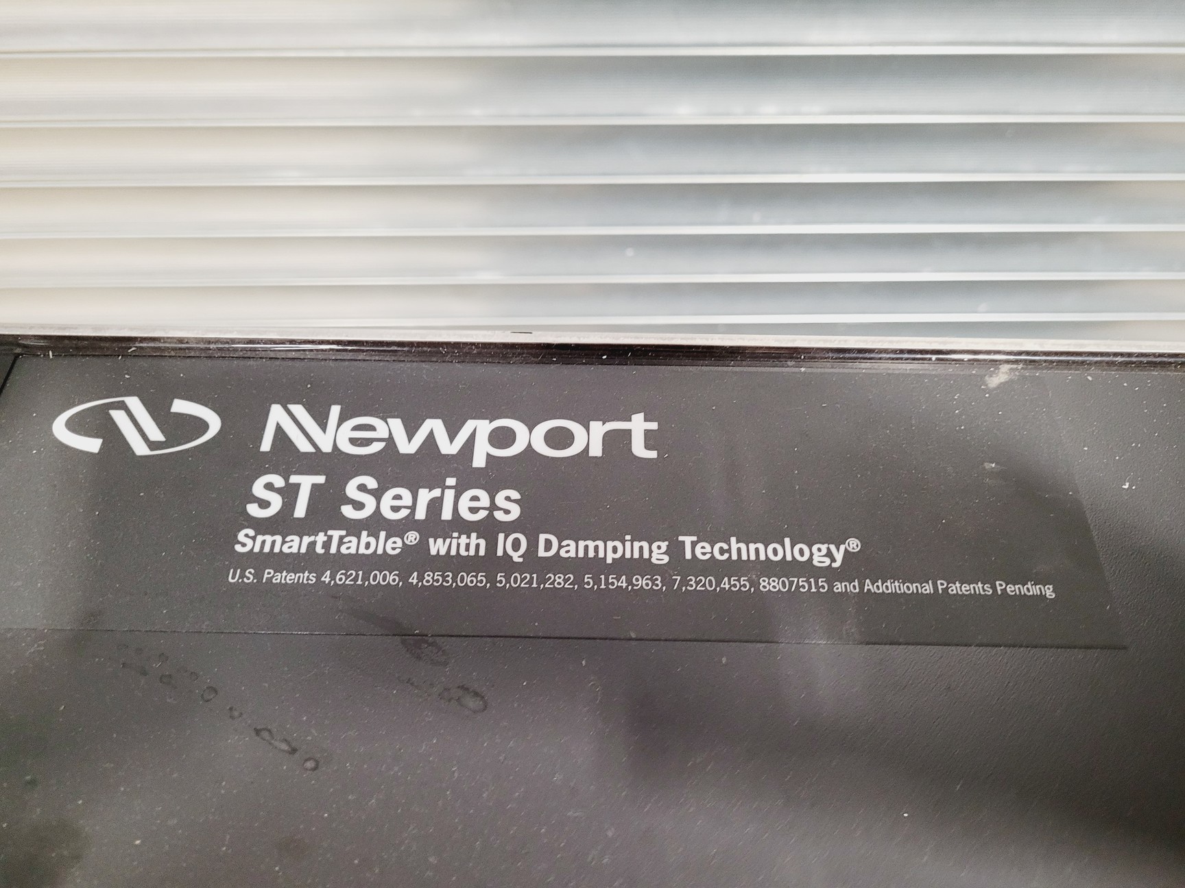 Image of Newport SmartTable UT2 180 x 180cm w/4 x S-2000 Series Stabilizers
