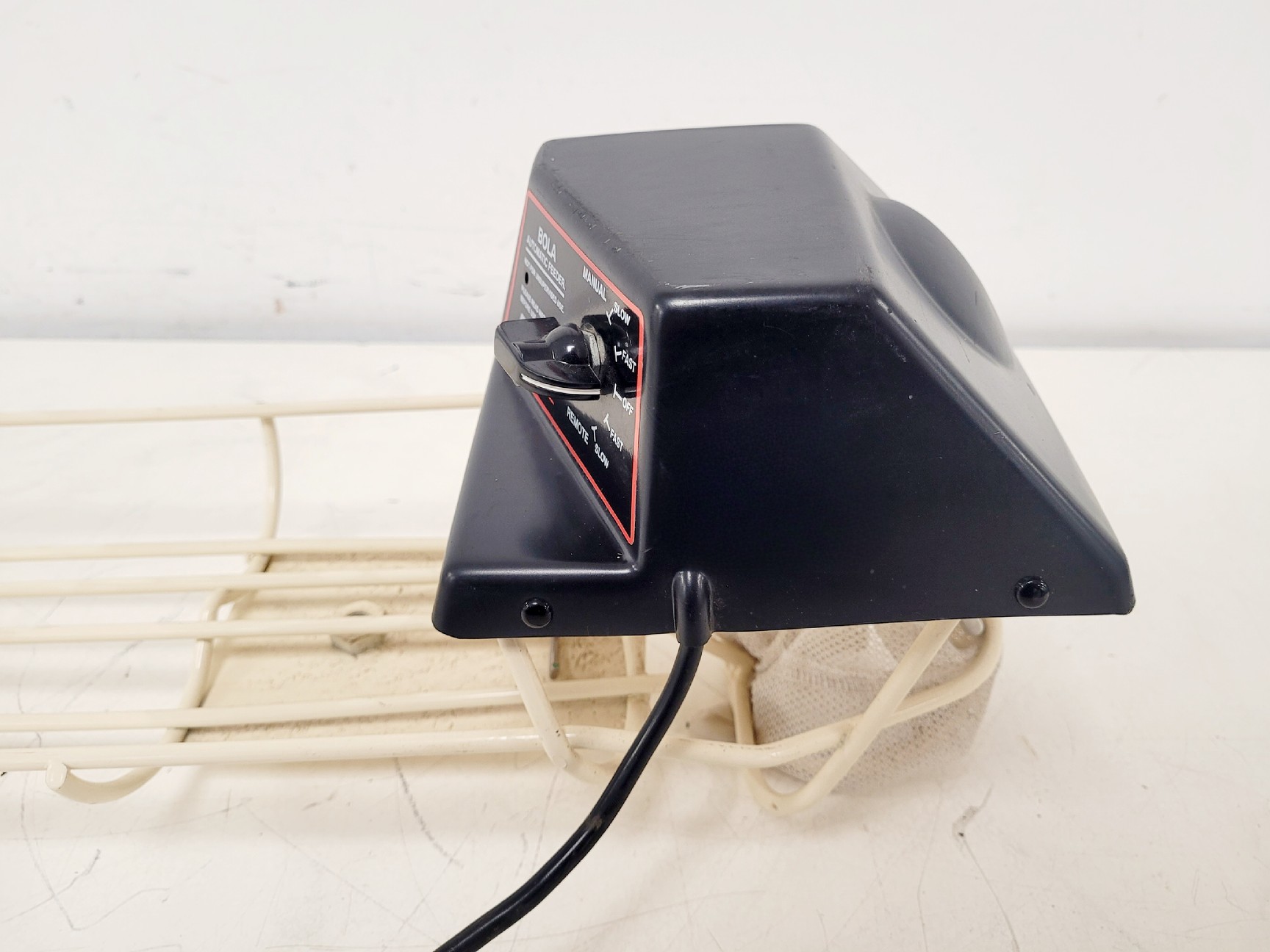Image of BOLA Cricket Bowling Machine with Automatic Feeder