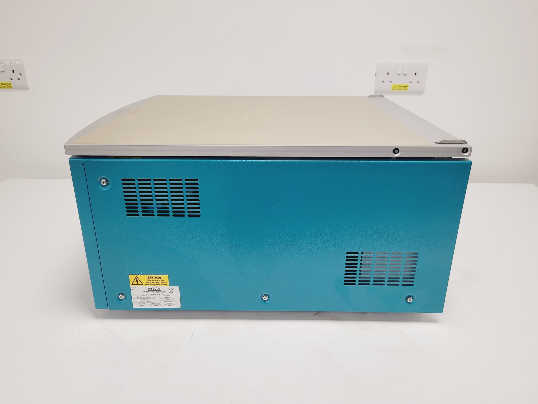 Image of GeneVac miVac Quattro Concentrator & Pump System QUC, MST, DUP Lab
