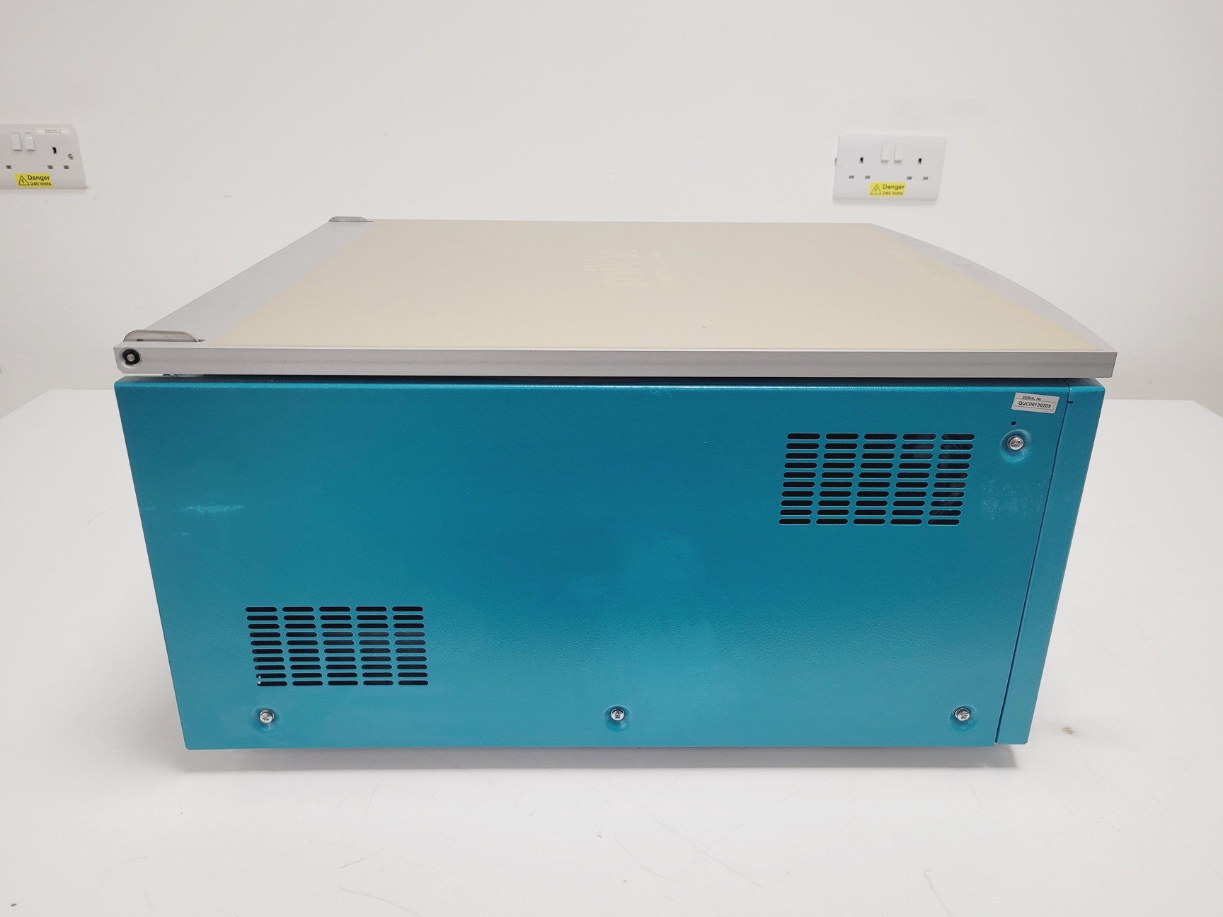 Image of GeneVac miVac Quattro Concentrator & Pump System QUC, MST, DUP Lab