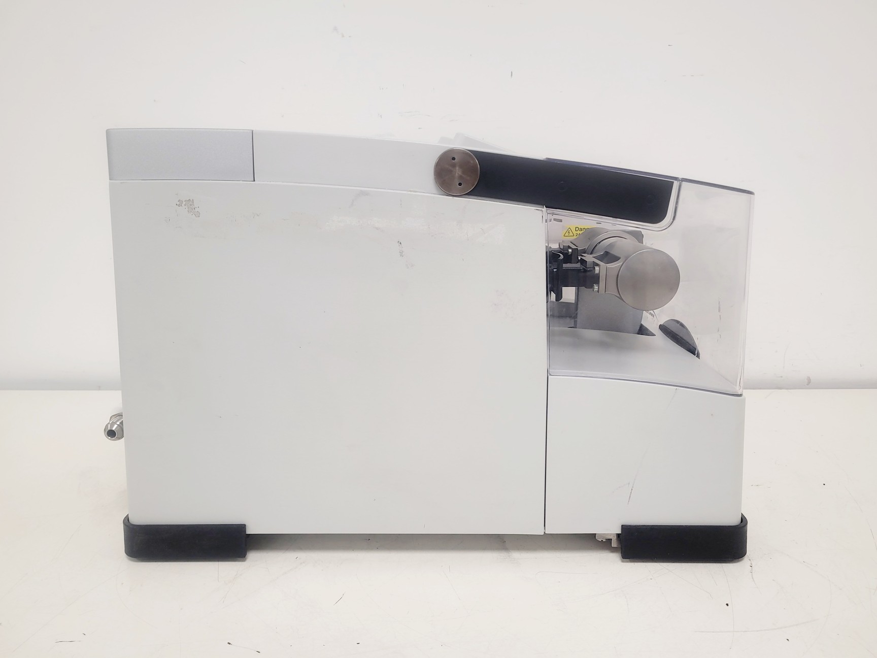 Image of Retsch CryoMill Cryogenic Grinder w/ Air Liquide TR11 Dewar Lab
