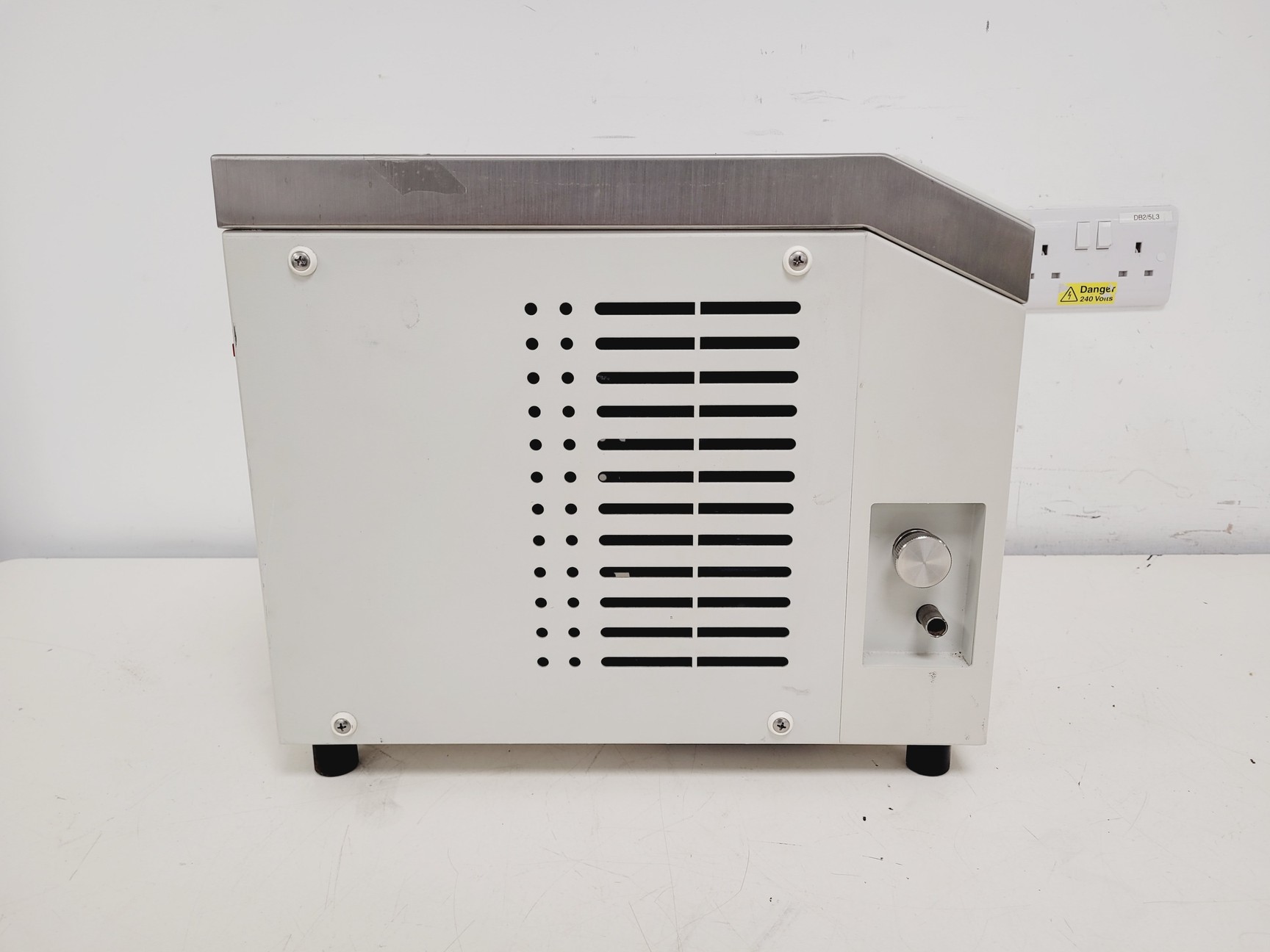 Image of Christ Alpha 1-2 LD Freeze Dryer