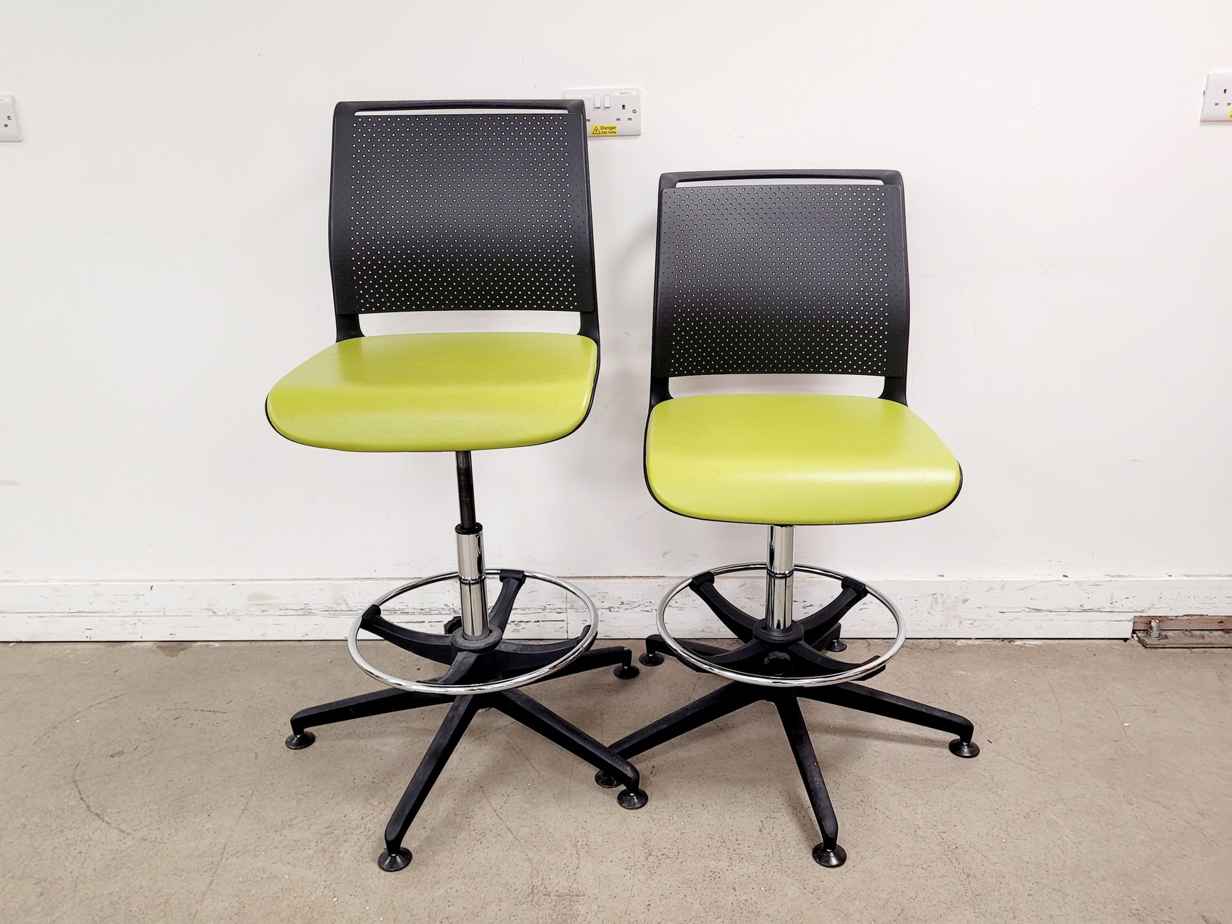Image of Job Lot of 7 x Office Chairs Various Sizes