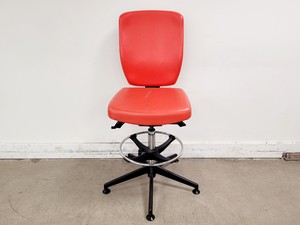 Thumbnail image of Job Lot of 7 x Office Chairs Various Sizes