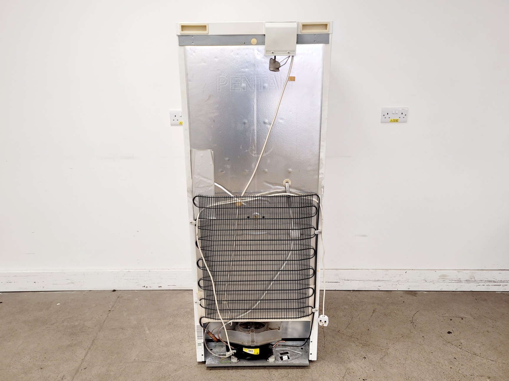 Image of Liebherr UKS 3600 Laboratory Fridge