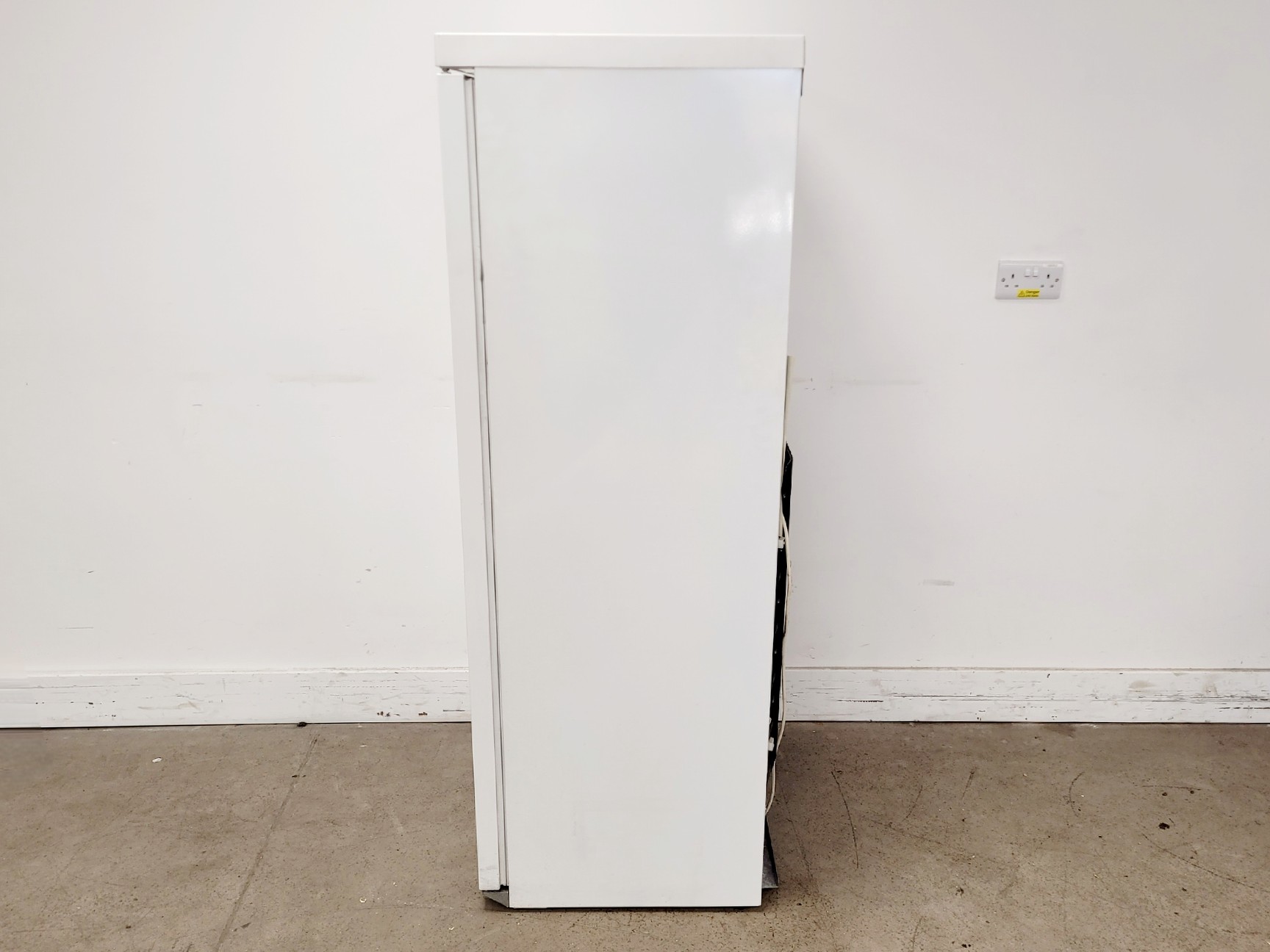 Image of Liebherr UKS 3600 Laboratory Fridge