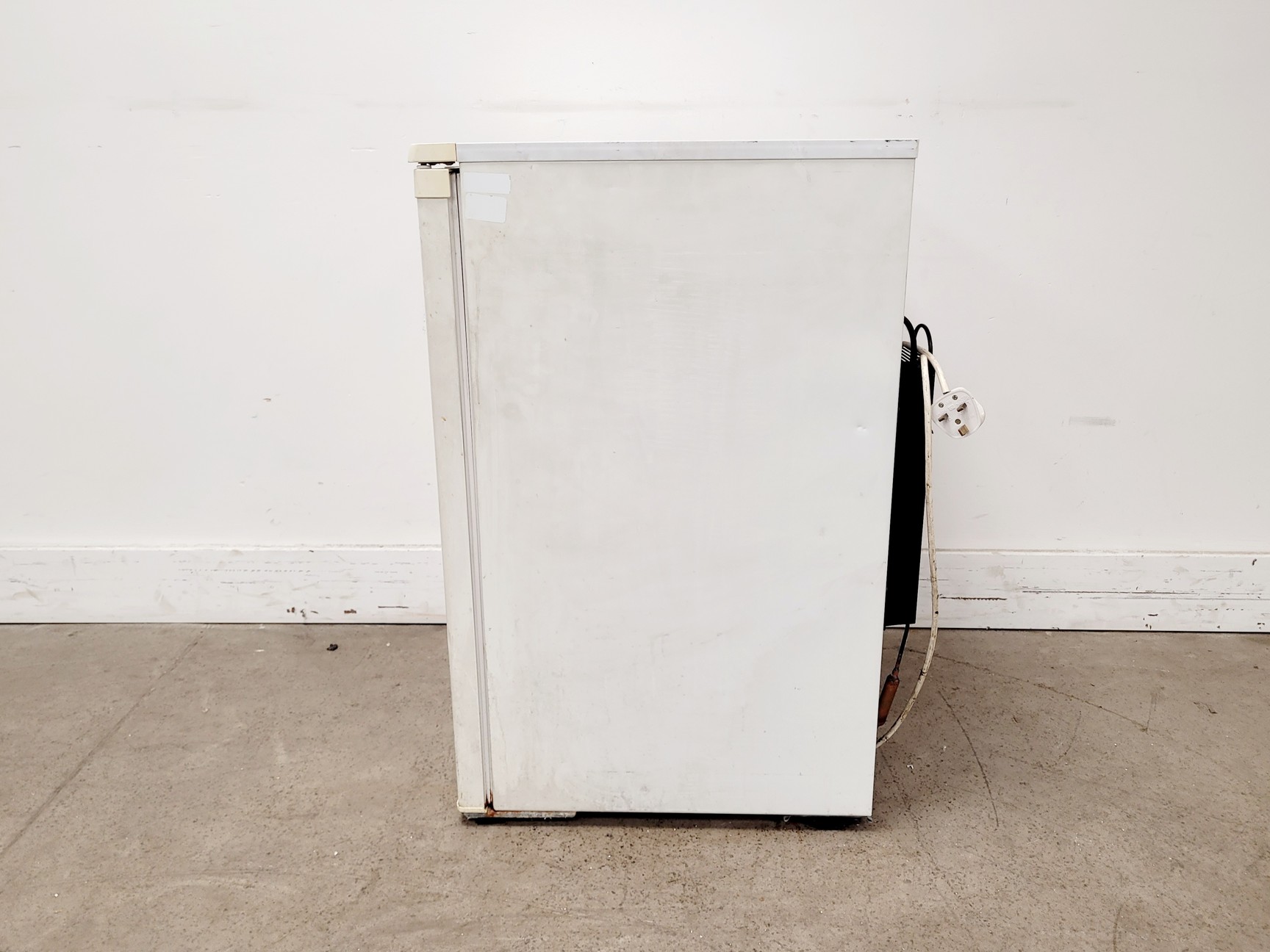 Image of Lec R550WS Fridge