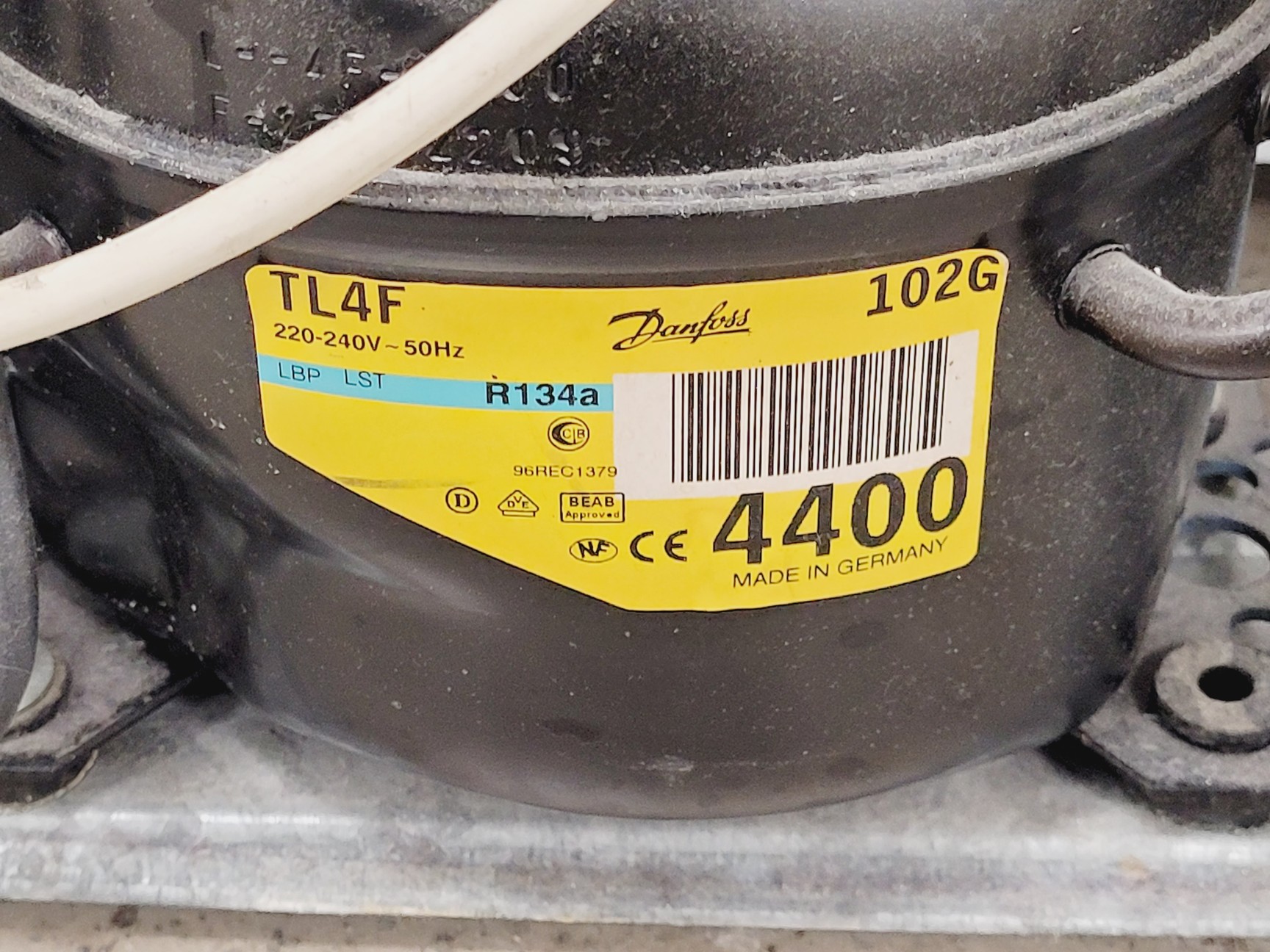 Image of Lec R550WS Fridge