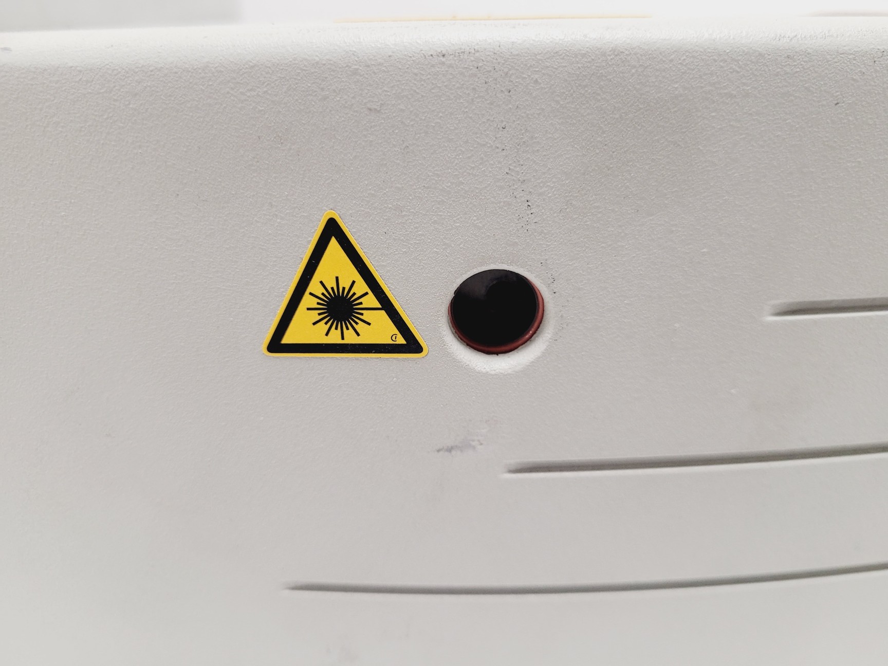 Image of Spectra-Physics MAI-TAI HP 1020 Laser System w/ Chiller & Power Supply
